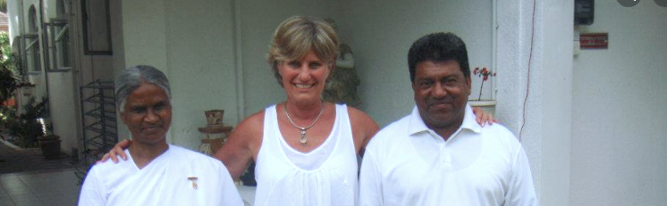 Christine Hardy with students in Mauritius. 